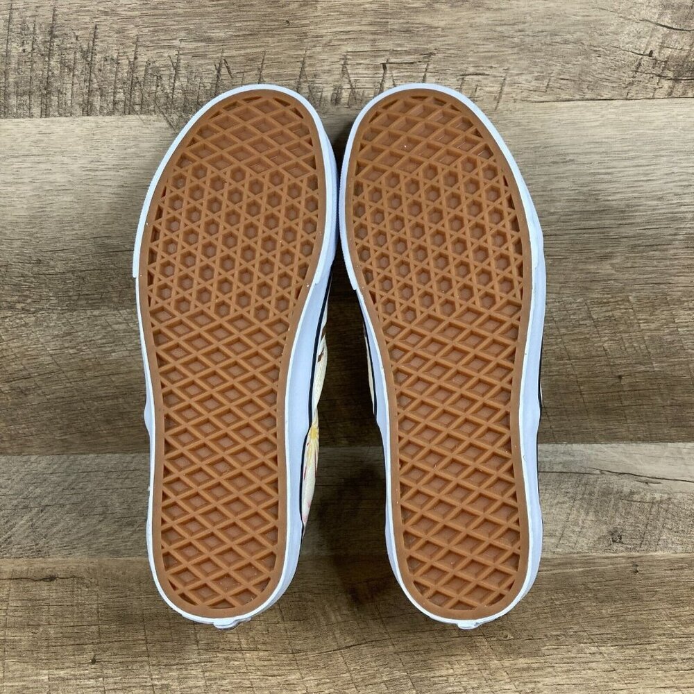 VANS Classic Slip On Get Outdoors Classic White Canvas Shoes Womens 9.5 NEW - Picture 9 of 10